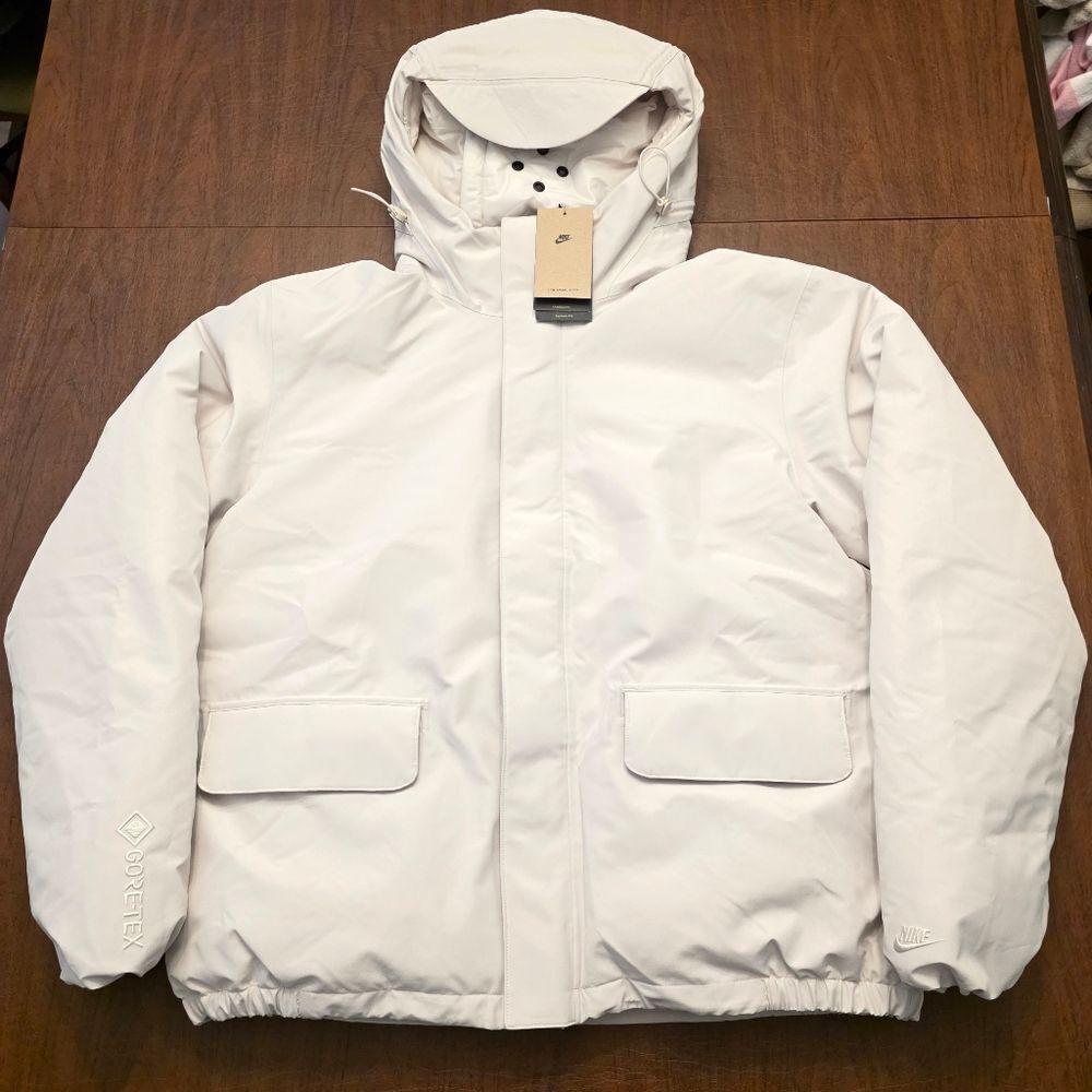 Nike Tech GORE-TEX Therma-Fit Jacket Cream Light Orewood FZ0724-104 Men's Size M